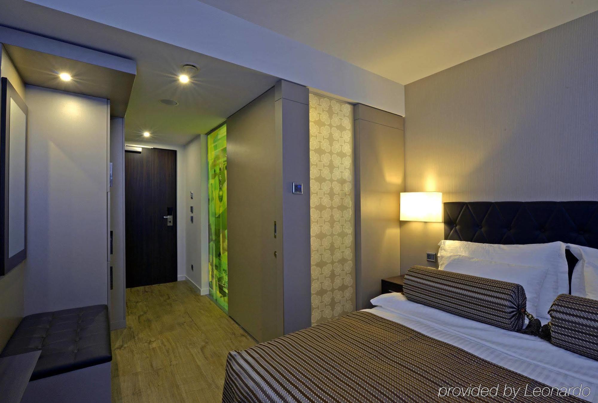 โรงแรม เวียร์ จาเรสซิเทน เบอร์ลิน ซิตี้ ภายนอก รูปภาพ